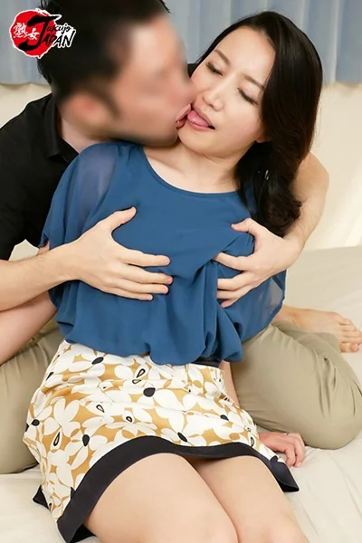 稲本志乃の人妻熟女ベロキス